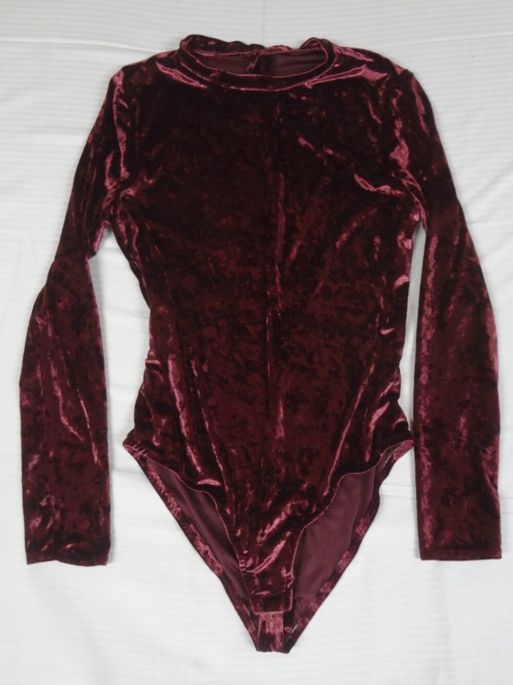 ONE PIECE MAROON DARK RED VELVET BODYSUIT SMALL WOMENS LONG SLEEVE TOP L729
